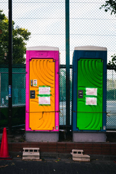 Best Emergency porta potty rental  in Saunders Lake, OR